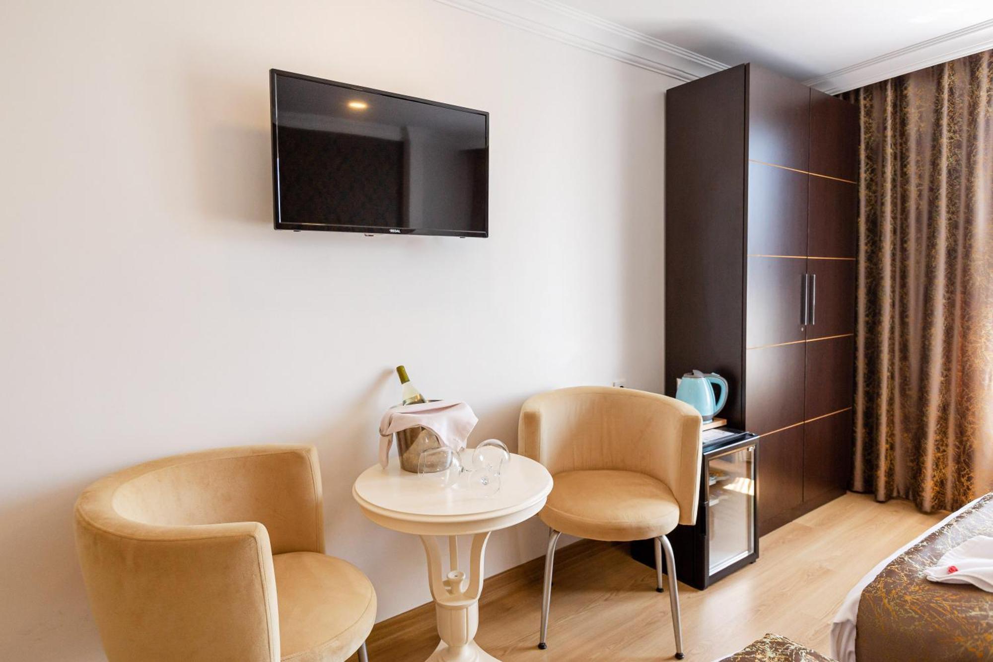 Kumru Hotel Istanbul Exterior photo